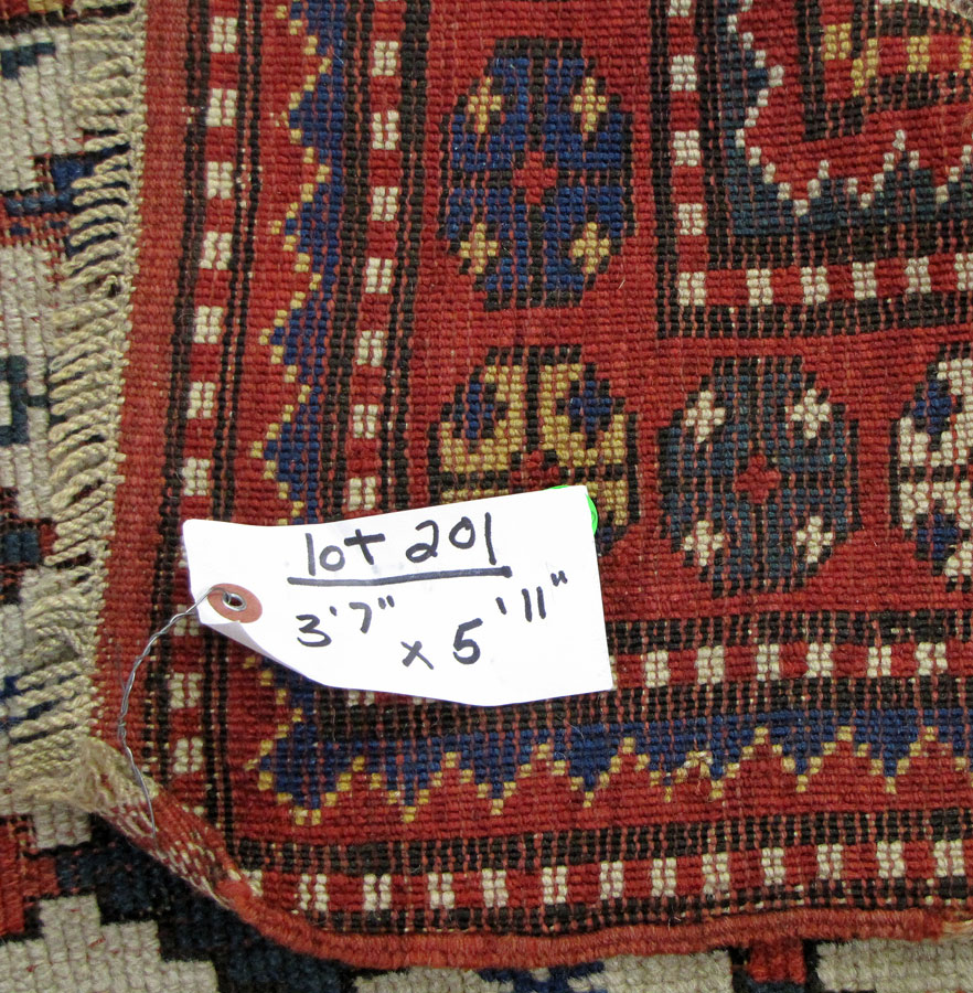201_1.jpg